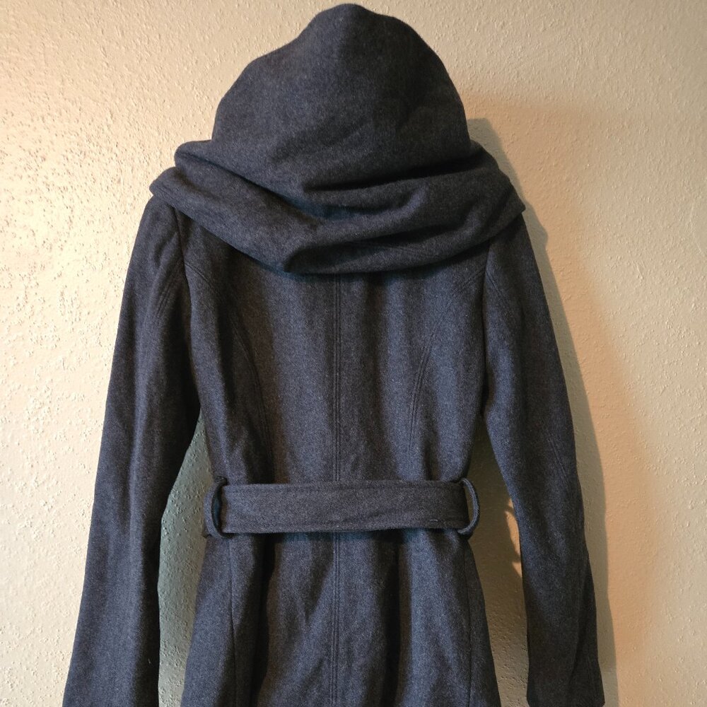 One of a kind find!  Double Breasted Dark Grey Wool Blend Pea Coat - Picture 2 of 6